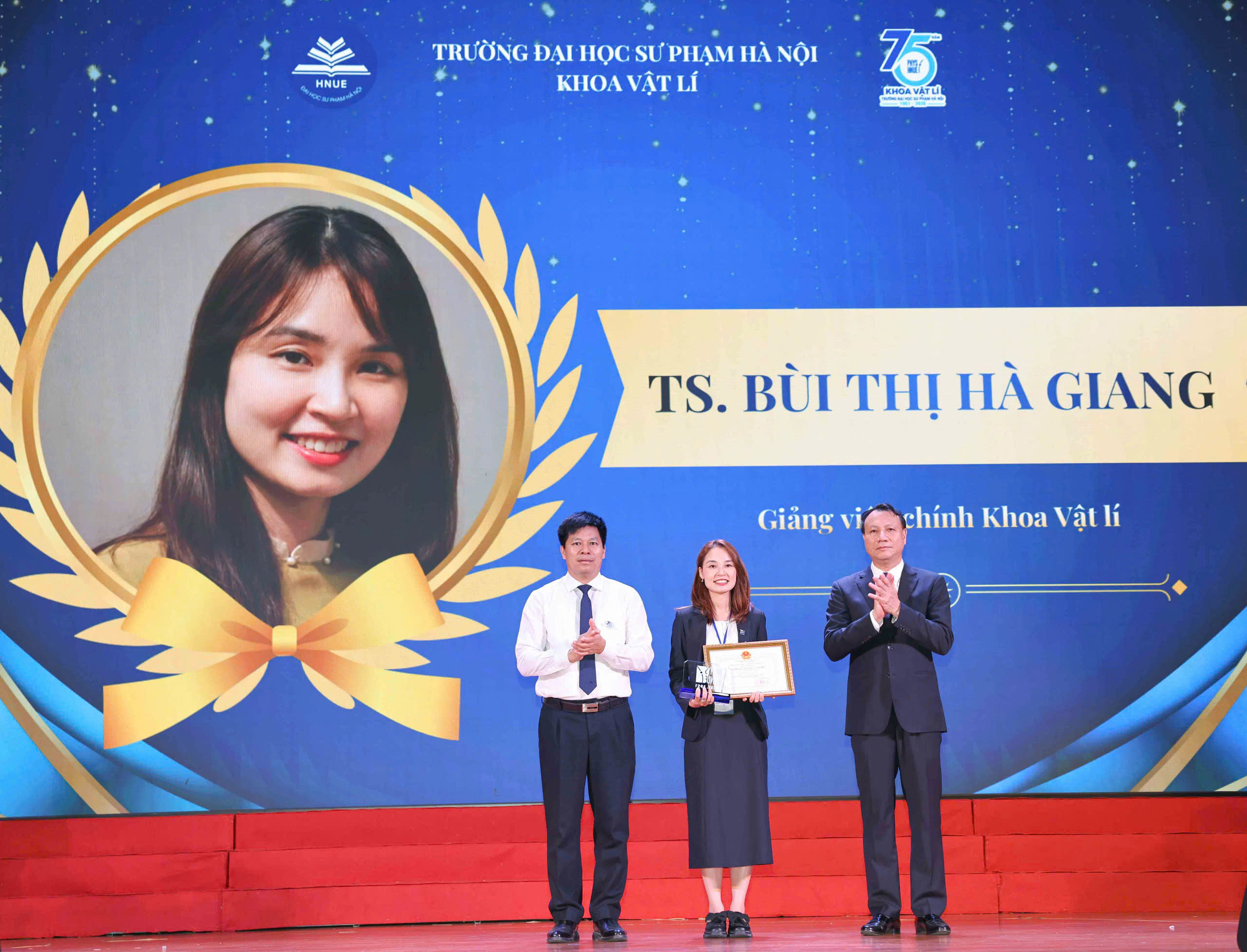 Dr. Bui Thi Ha Giang Honored with the Ministerial-level Emulation Fighter Title